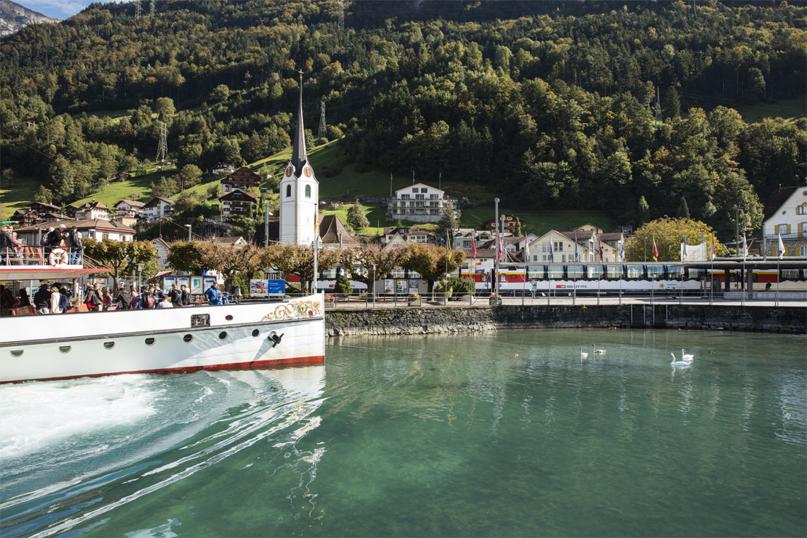 Flüelen, where the Gotthard Panorama Express boat and train meet